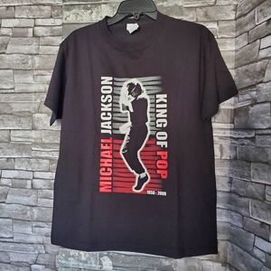 Delta Magnum Michael Jackson Black T-Shirt KING OF POP  1958 - 2009 Size Medium